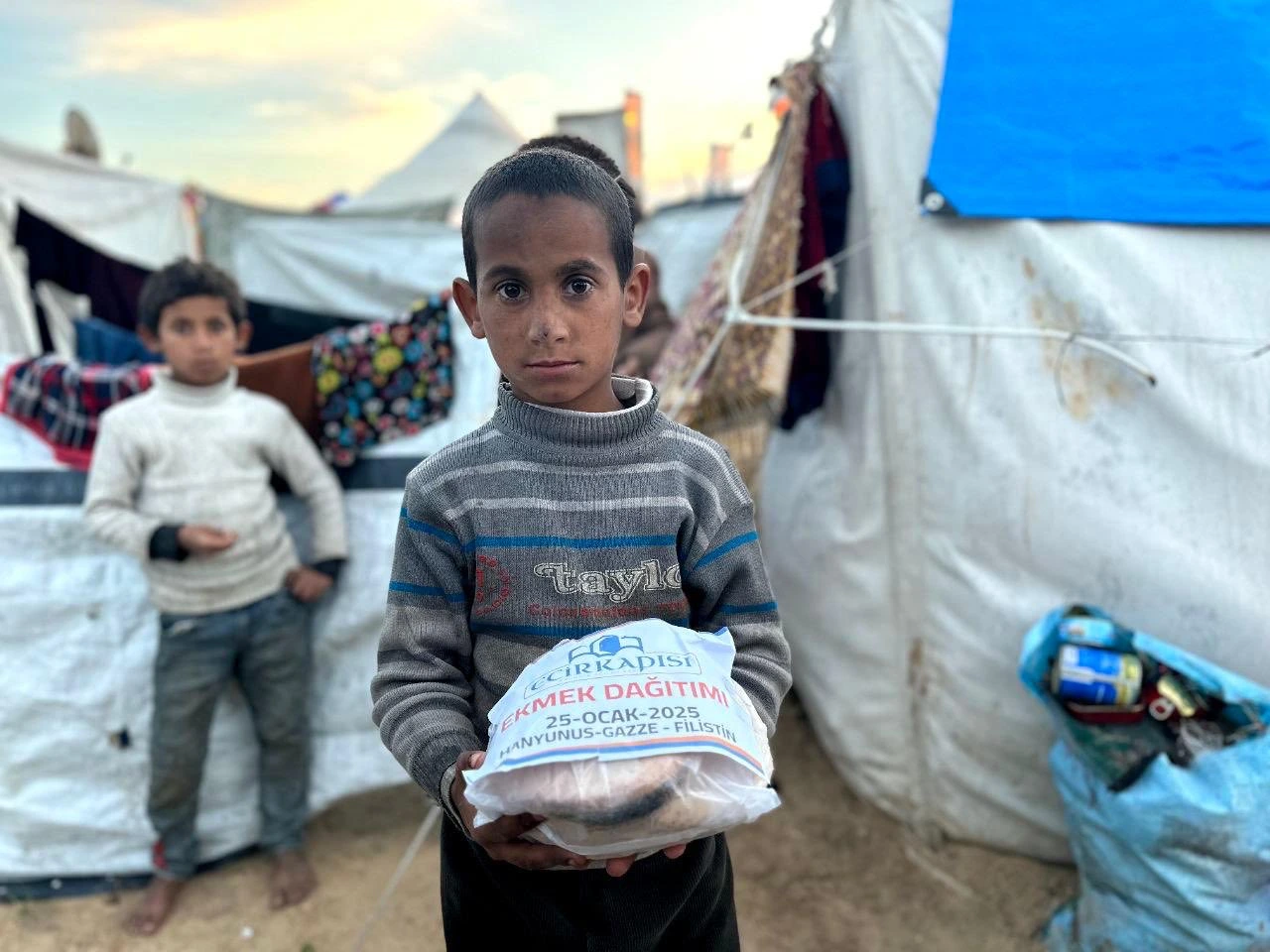 Yardım rotası ve dağıtım noktaları (temsili)