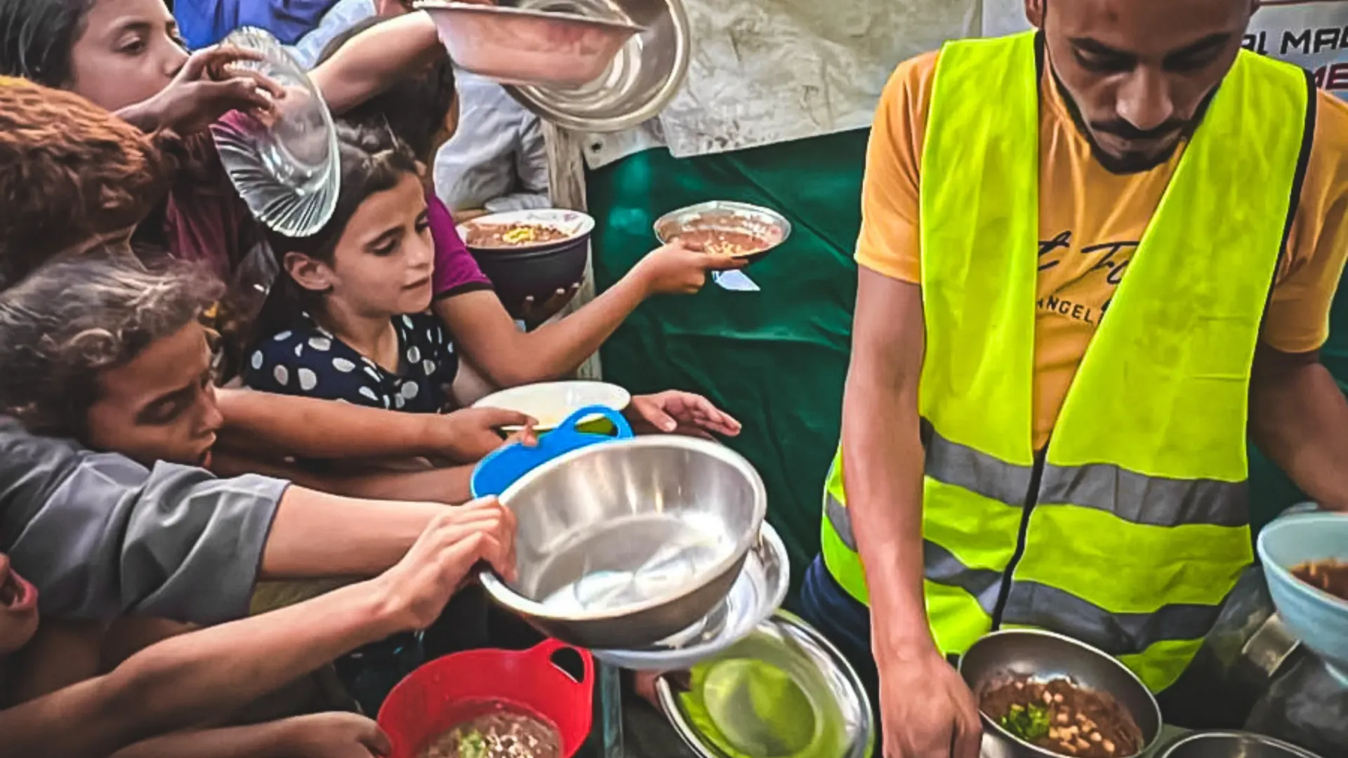 Gazze’de saha çalışmasından bir kare